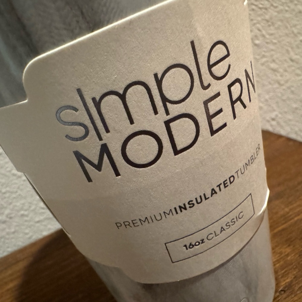Simple Modern Silver Insulated Tumbler
